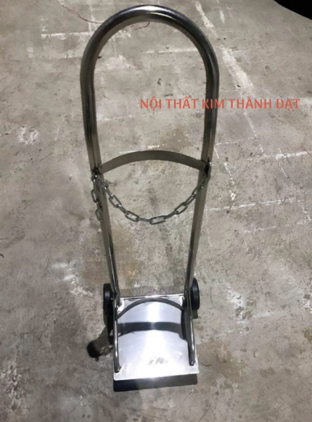 Xe đẩy bình oxi inox - Bàn Ghế Inox Kim Thành Đạt - Công Ty TNHH Sản Xuất TMDV Inox Kim Thành Đạt